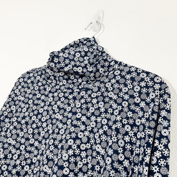 Lands End Turtleneck Womens 3X Snowflake Cotton Stretch Shimmer Winter Relaxed - Picture 2 of 6